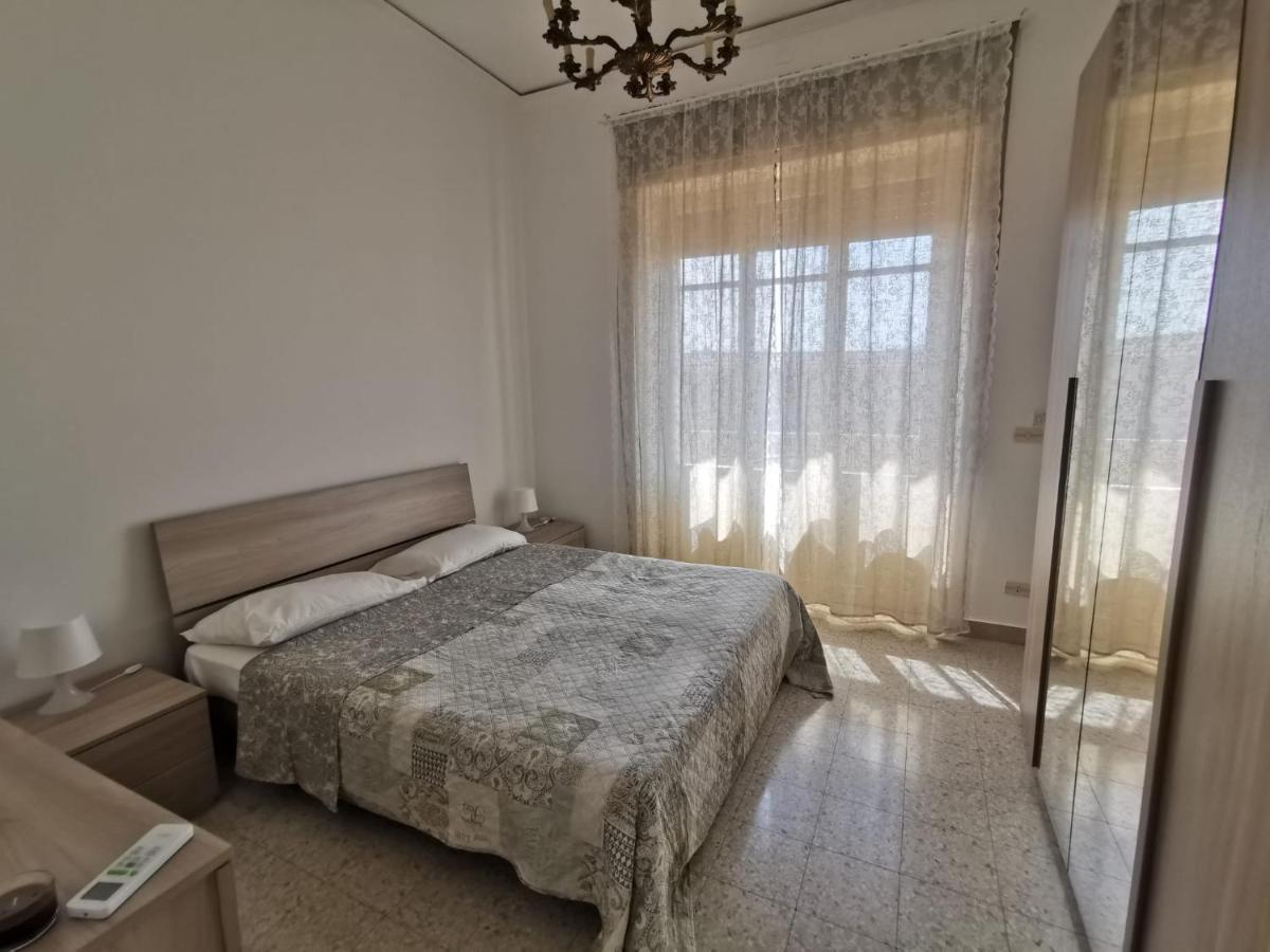 Casa Principe Di Piemonte Appartement Noto Buitenkant foto